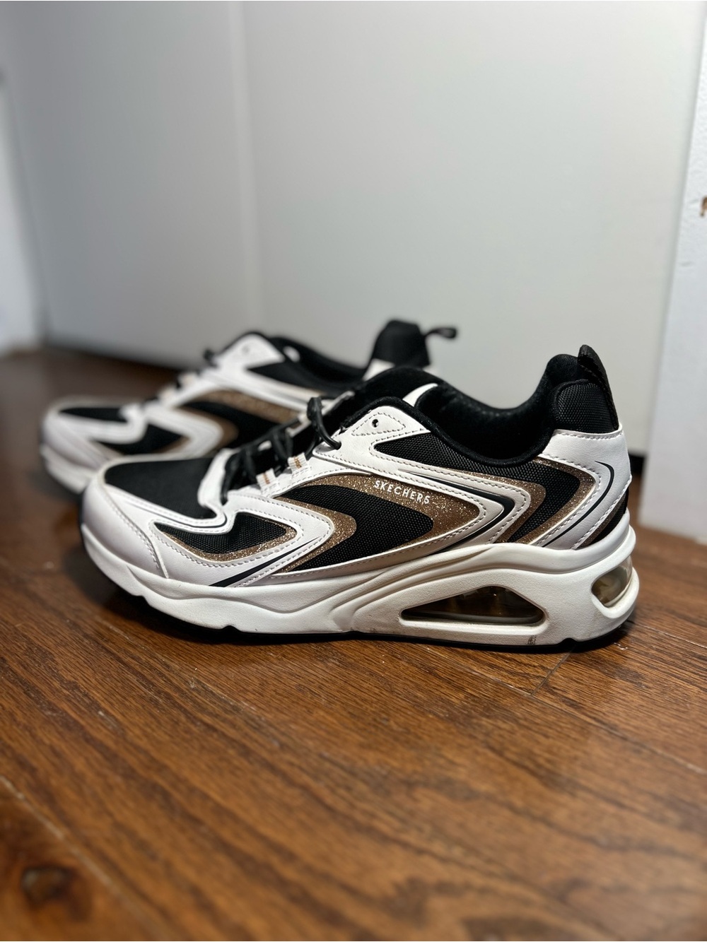 Skechers Tres-Air Uno Shimm-Airy Black White Gold Sneakers Size 8